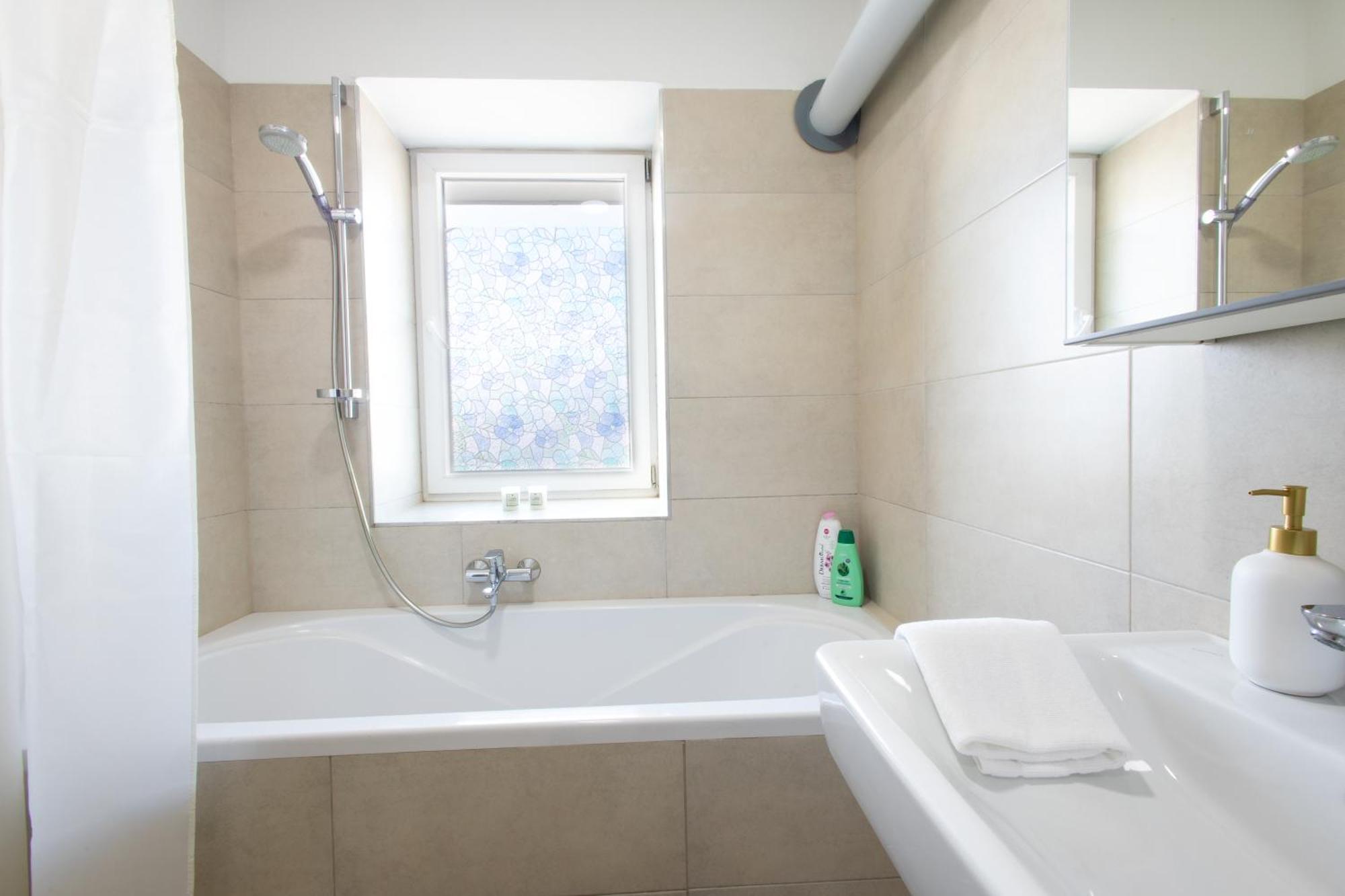 Ley Apartments Вена Номер фото